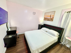 5333 Longridge Ave in Las Vegas, NV - Building Photo - Building Photo