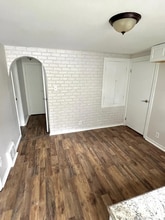 130 Zewe Aly in Duquesne, PA - Foto de edificio - Building Photo