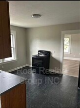 711 Woodstock Ave in Toledo, OH - Building Photo - Building Photo