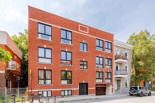 726 Saint-Ferdinand Rue in Montréal, QC - Building Photo