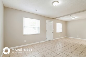 7503 N Dartmouth Ave in Tampa, FL - Foto de edificio - Building Photo