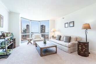 195 N Harbor Dr in Chicago, IL - Building Photo - Building Photo