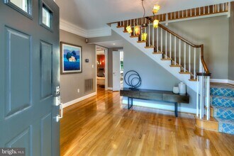 11132 Willowbrook Dr in Potomac, MD - Building Photo - Building Photo