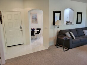 6900 E Princess Dr, Unit 2250 in Phoenix, AZ - Foto de edificio - Building Photo