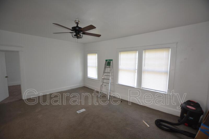 811 E Main St in Haines City, FL - Building Photo