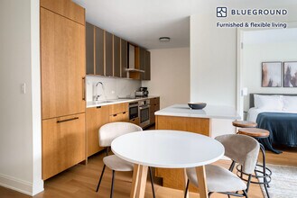 420 E 54th St in New York, NY - Building Photo - Building Photo