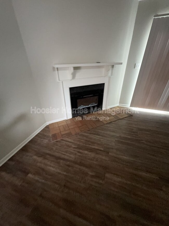 property at 5451 Carlton Ct