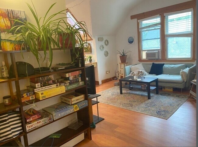 20 Walden St in Cambridge, MA - Building Photo - Building Photo