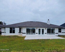 3303 Country Club Dr in Lynn Haven, FL - Building Photo - Building Photo