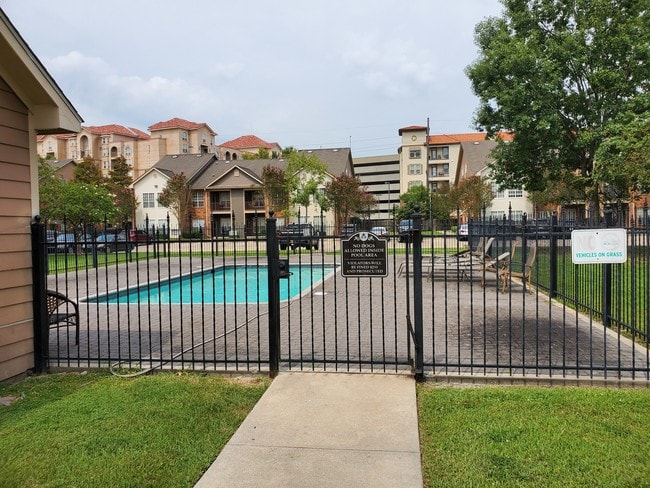 property at 710 E Boyd Dr