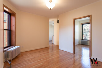 53 E 7th St in New York, NY - Building Photo - Interior Photo