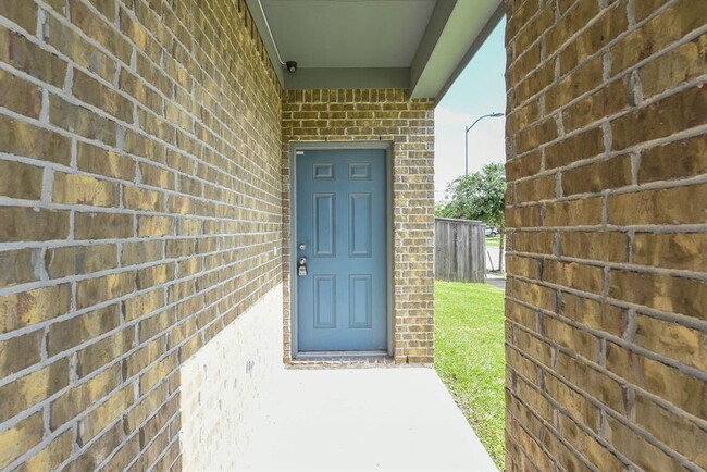 18402 Each Elm Way in Houston, TX - Building Photo - Building Photo