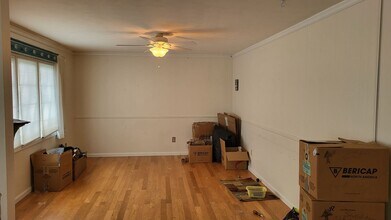 138 N 7th St-Unit -7th St Main in Spearfish, SD - Foto de edificio - Building Photo