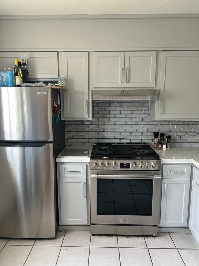 property at 4875 Cole St
