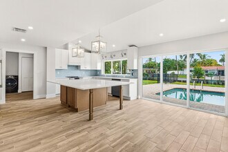 1254 SW 4th Ct in Boca Raton, FL - Building Photo - Building Photo