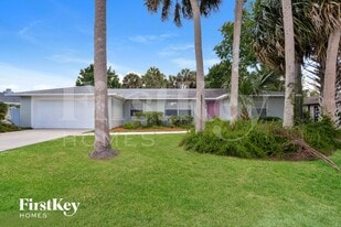 833 Pine Forest Trail W in Port Orange, FL - Building Photo