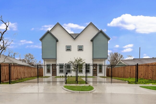 property at 7315 Iwo Jima Rd