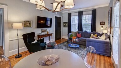 800 Magnolia Ave in Charlotte, NC - Building Photo - Building Photo