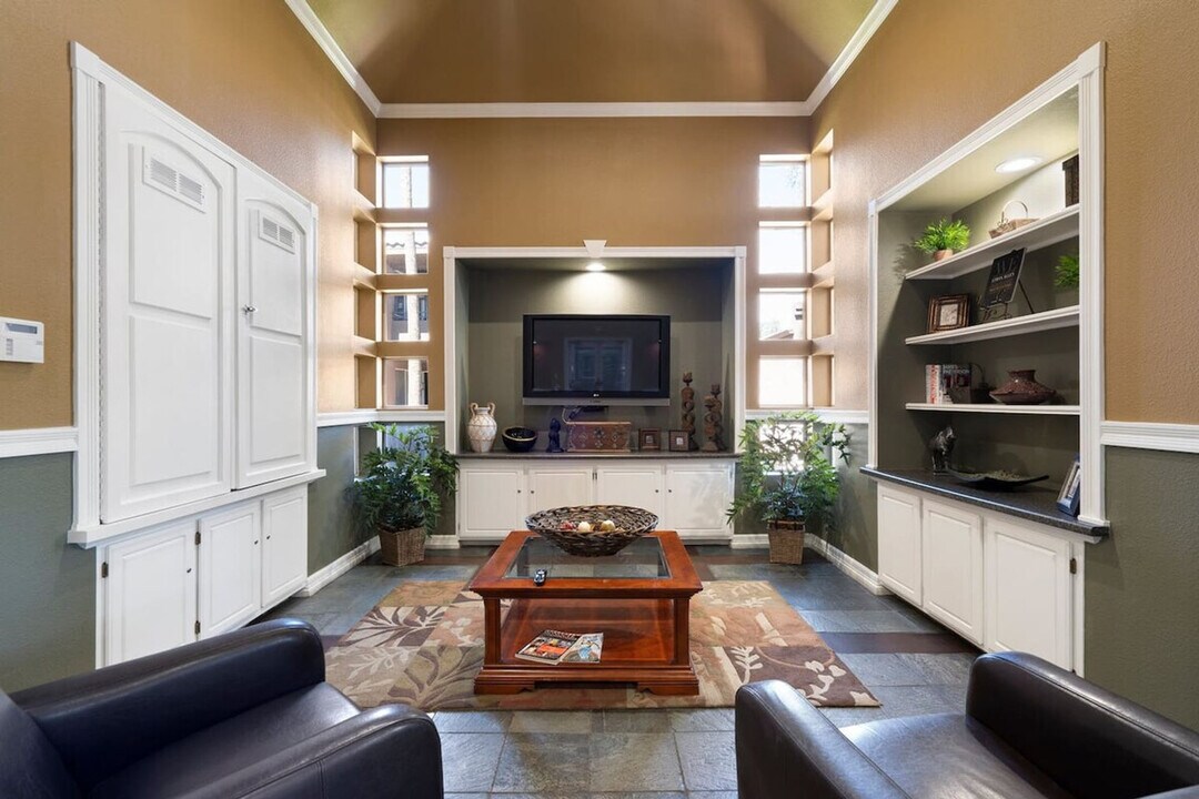 7009 E Acoma Dr, Unit SI ID1308964P in Scottsdale, AZ - Building Photo