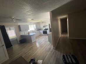 2081 SW Gemini Ln in Port St. Lucie, FL - Building Photo - Building Photo