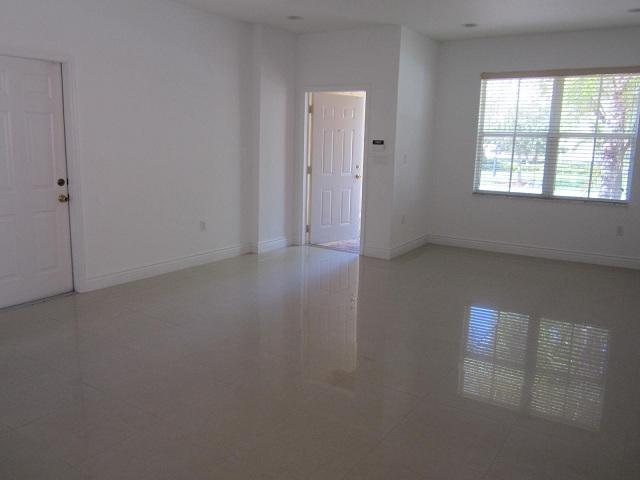 1832 SE 15th St in Homestead, FL - Building Photo - Building Photo