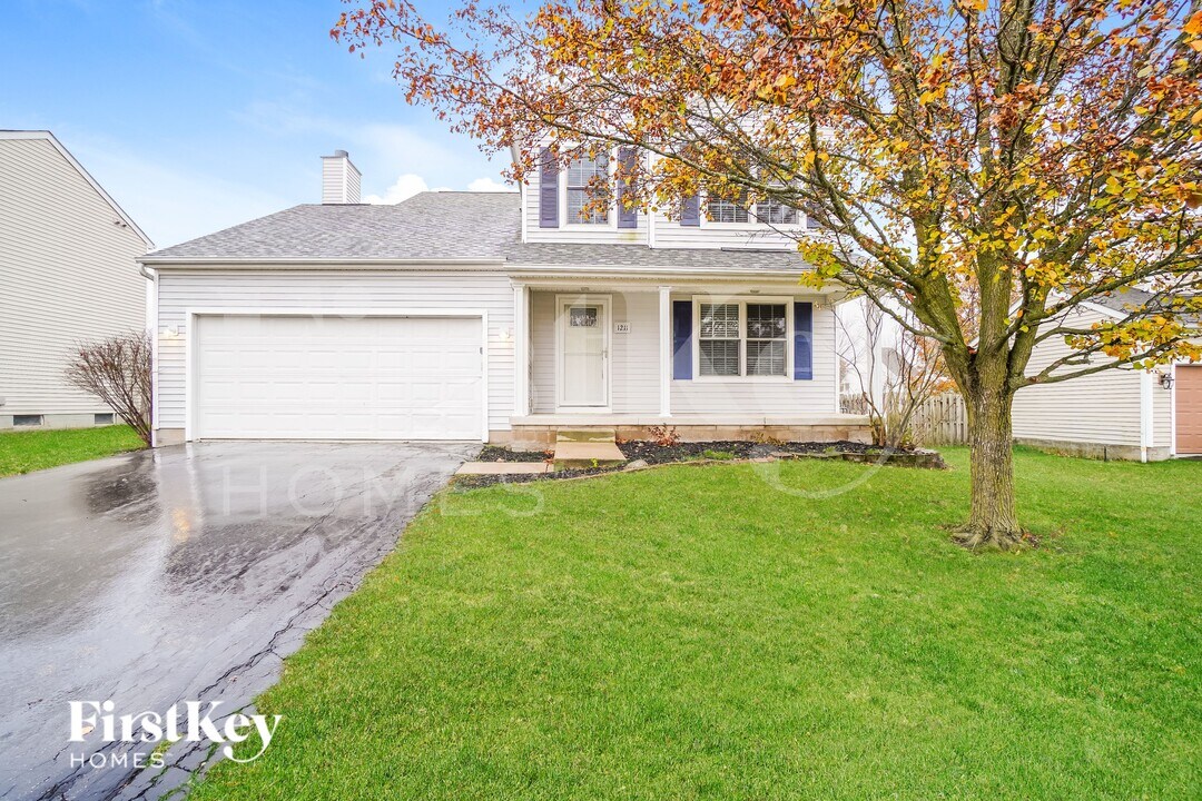 1211 Sassafras Ln in Marysville, OH - Building Photo