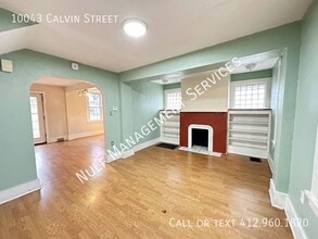 10043 Calvin St in Pittsburgh, PA - Building Photo - Building Photo