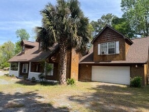 8228 Lantana Ln in Wilmington, NC - Building Photo - Building Photo