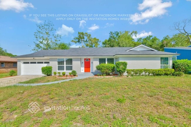 4063 Greenwillow Ln W in Jacksonville, FL - Building Photo - Building Photo