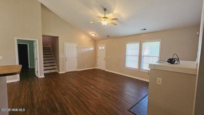 122 Christy Dr in Beulaville, NC - Building Photo - Building Photo