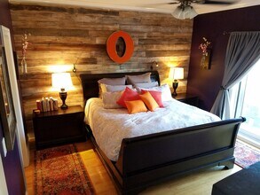 5053 N Clark St in Chicago, IL - Building Photo - Building Photo