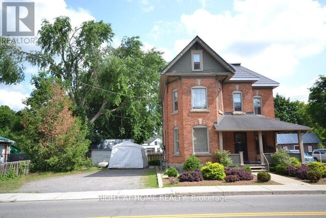 property at 5508 Osgoode Main St
