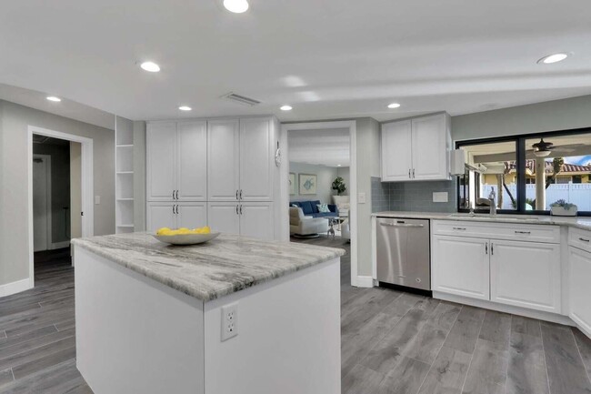 1501 Banyan Rd in Boca Raton, FL - Building Photo - Building Photo