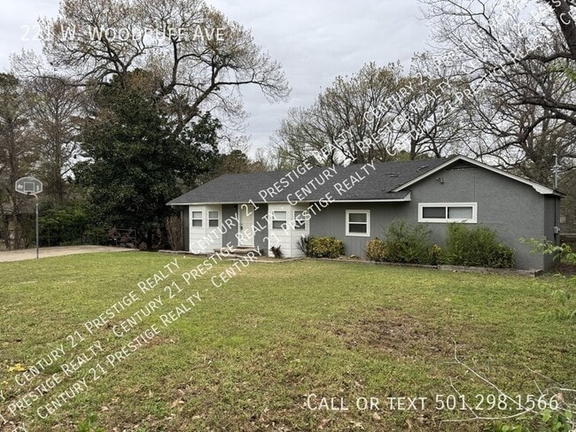 221 W Woodruff Ave in Sherwood, AR - Building Photo - Building Photo