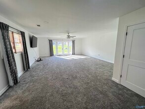 220 Old Big Cove Rd in Brownsboro, AL - Building Photo - Building Photo