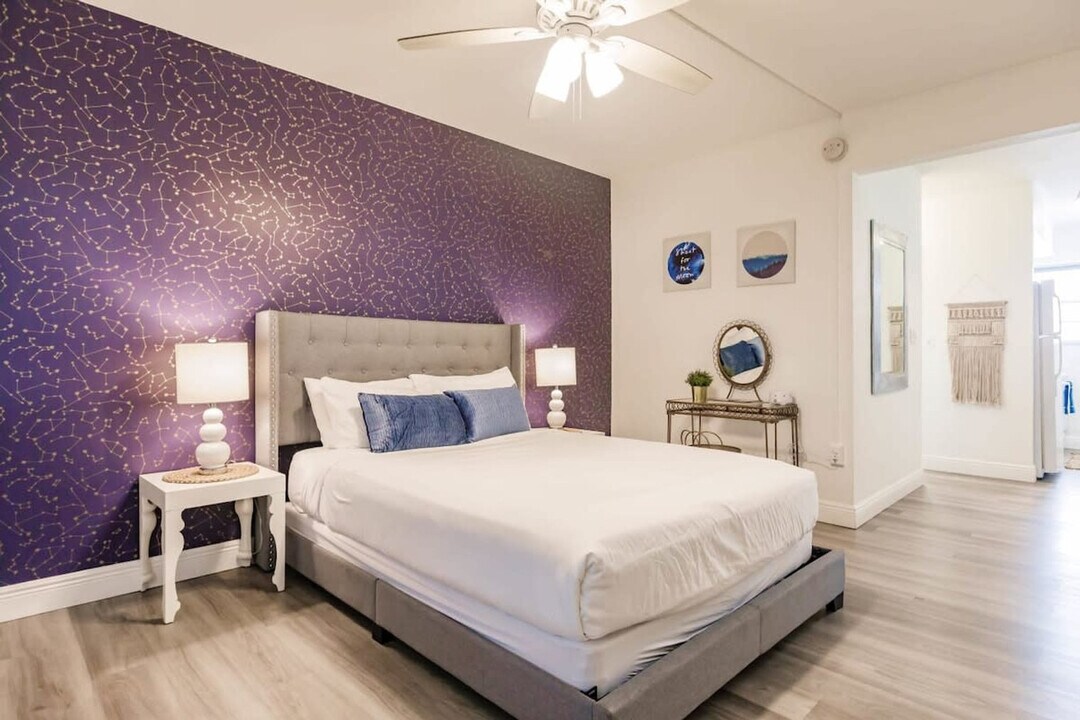 4015 Indian Creek Dr in Miami Beach, FL - Building Photo