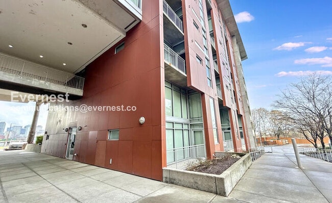 2115 Yeaman Pl in Nashville, TN - Building Photo - Building Photo