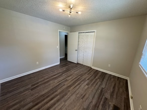 4706 Metro Park Ln in Hixson, TN - Building Photo - Building Photo