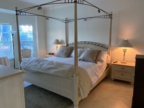 3576 Windjammer Cir, Unit Naples Bay Golf Community in Naples, FL - Building Photo - Building Photo