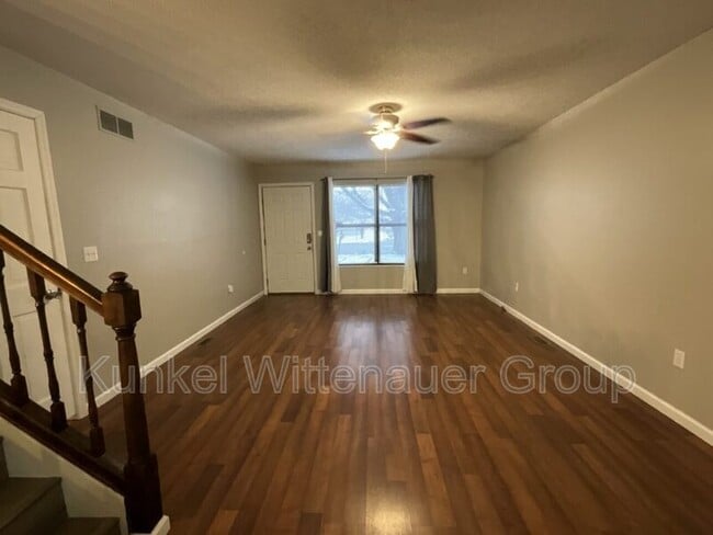 1632 Progress Ln in Belleville, IL - Building Photo - Building Photo