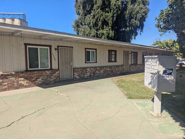 1146 Stoddard Ave in Modesto, CA - Building Photo - Building Photo