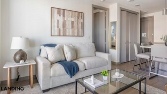 101 S Center St, Unit 623 in Arlington, TX - Building Photo