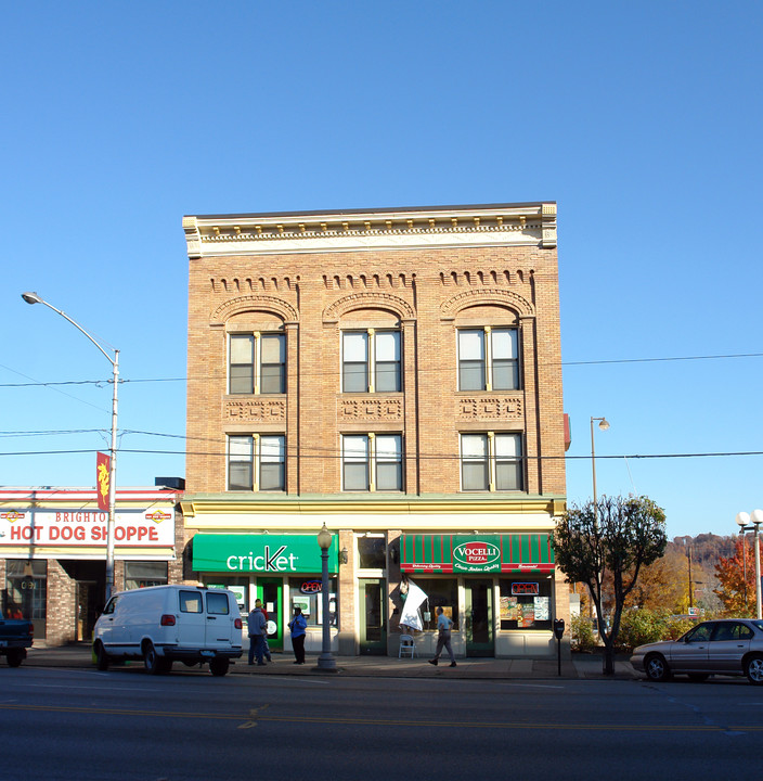 1216-1218 7th Ave in Beaver Falls, PA - Foto de edificio