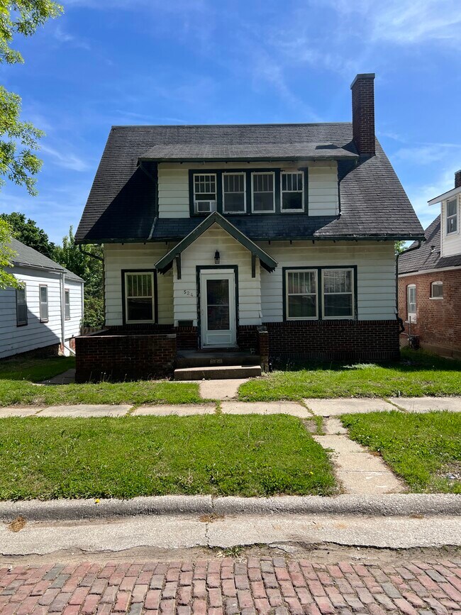 property at 524 Avenue D