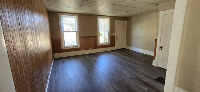 195 N Seminary St, Unit 195 in Galesburg, IL - Building Photo - Building Photo