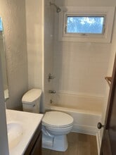 2817 Emerson Ave in Erie, PA - Building Photo - Building Photo