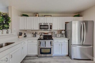 2477 E Meadow Land Dr in San Tan Valley, AZ - Building Photo - Building Photo