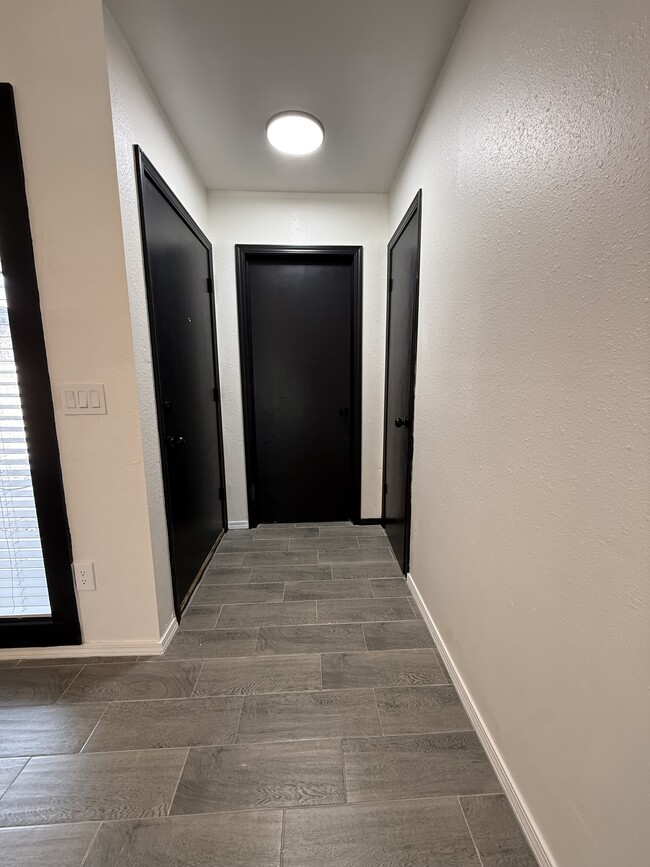 4204 NW 51st St, Unit A in Oklahoma City, OK - Building Photo - Building Photo