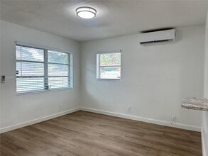 1045 NE 15th St in Fort Lauderdale, FL - Building Photo - Building Photo