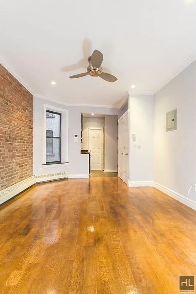 East 28th Street in New York, NY - Building Photo - Building Photo